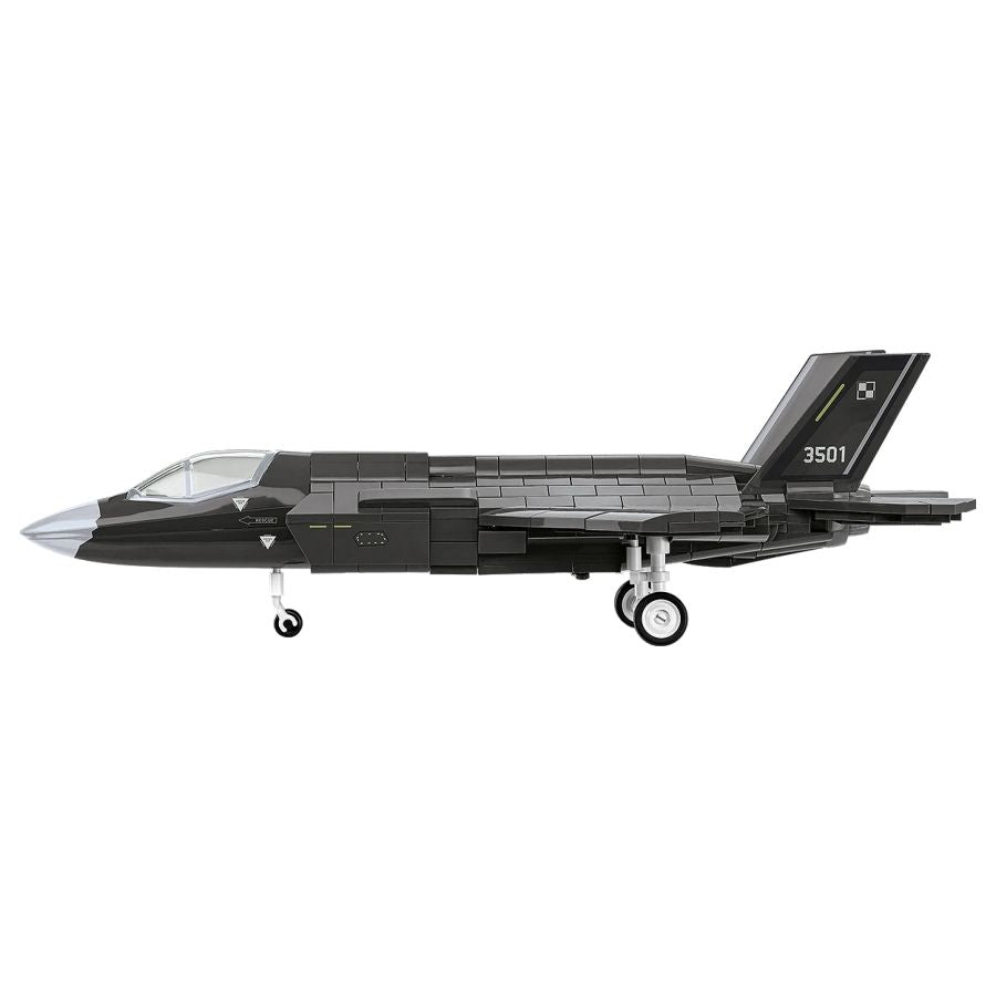 Armed Forces - F-35A Lightning II "Husarz" Construction Set (605 Pieces)