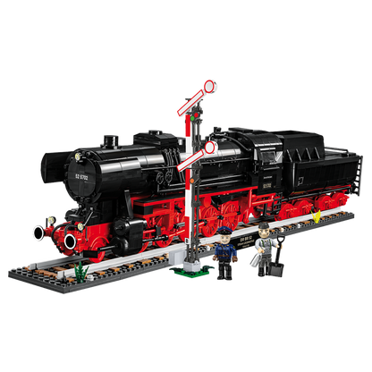 Trains - DRB Class 52 Steam Locomotive & Rail (2747 Pcs)
