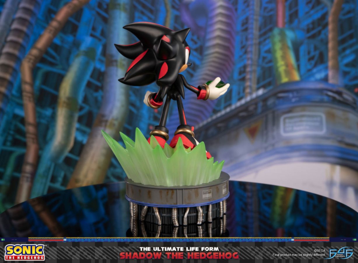 Sonic The Hedgehog - Shadow the Hedgehog: The Ultimate Life Form Statue
