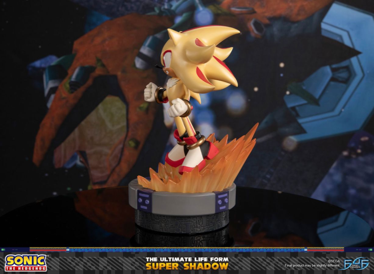 Sonic The Hedgehog - Super Shadow: The Ultimate Life Form Statue