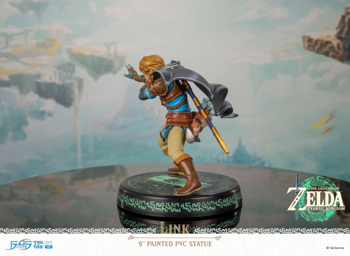 Zelda: Tears of the Kingdom - Link PVC Statue