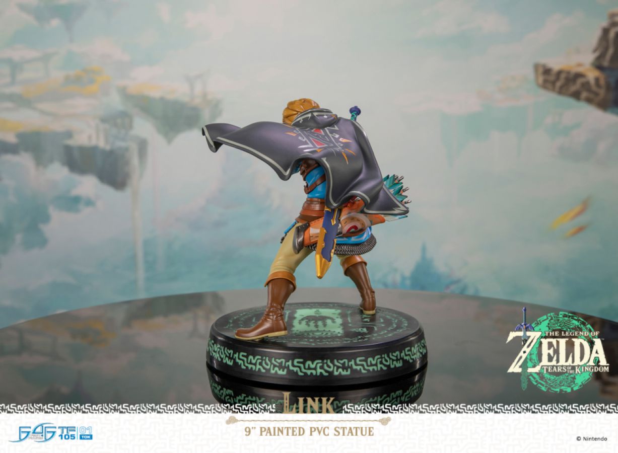 Zelda: Tears of the Kingdom - Link PVC Statue
