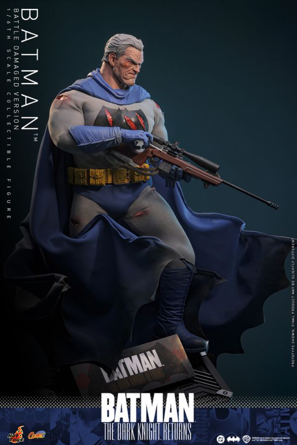 Batman: The Dark Knight Returns - Batman (Battle Damaged) 1:6 Scale Collectible Action Figure