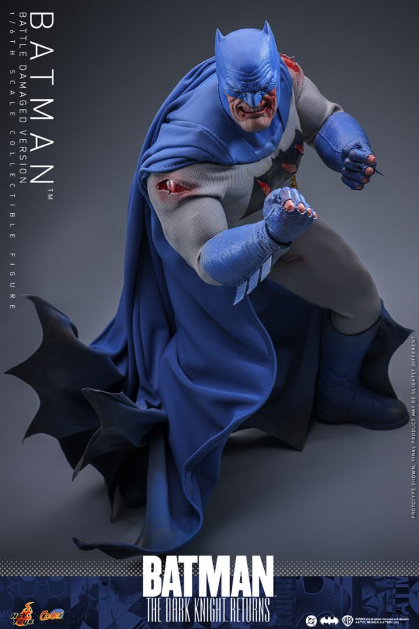 Batman: The Dark Knight Returns - Batman (Battle Damaged) 1:6 Scale Collectible Action Figure