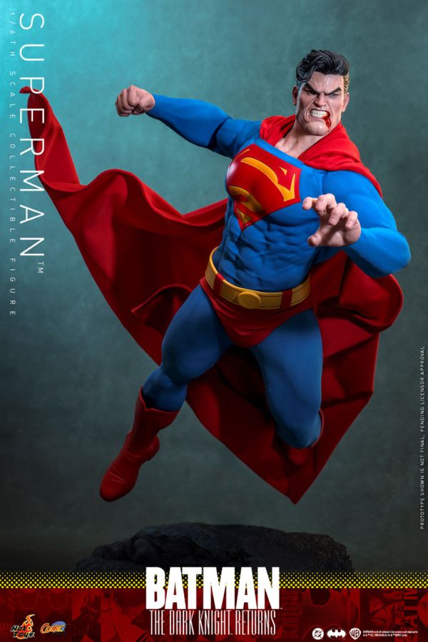 Batman: The Dark Knight Returns - Superman 1:6 Scale Collectable Action Figure