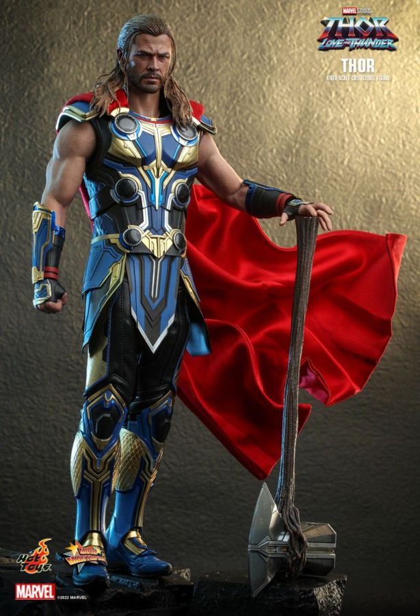 Thor 4: Love and Thunder - Thor 1:6 Scale Action Figure