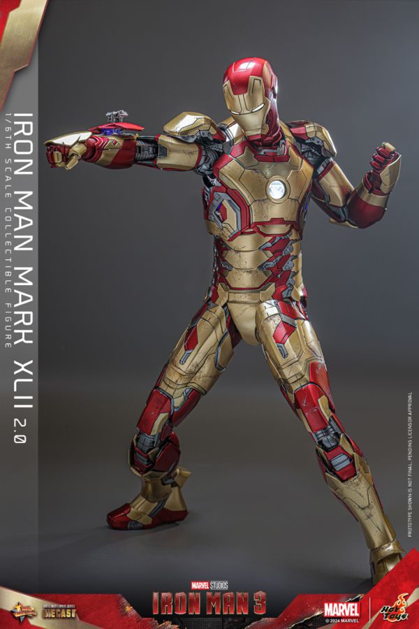 Iron Man 3 - Iron Man Mk 42 (2.0) 1:6 Scale Collectable Action Figure