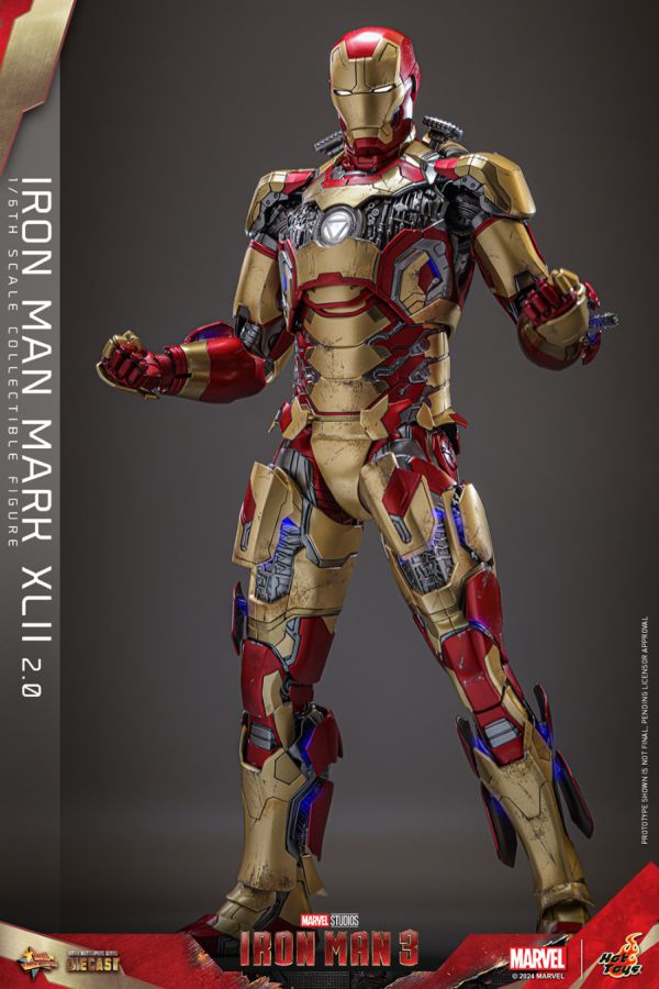 Iron Man 3 - Iron Man Mk 42 (2.0) 1:6 Scale Collectable Action Figure