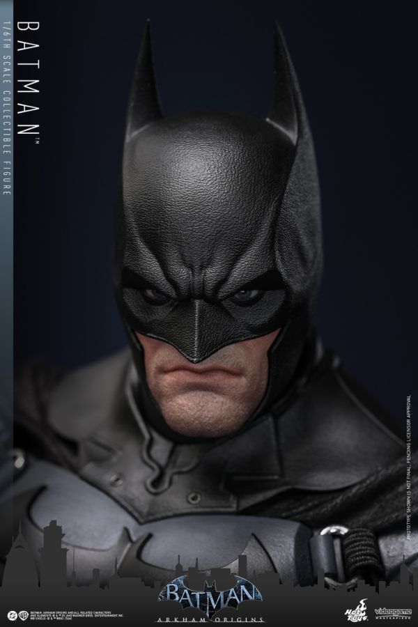 Batman: Arkham Origins - Batman 1:6 Scale Collectable Action Figure