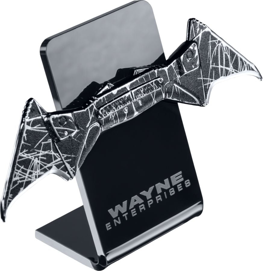 The Batman - Scaled Batarang Replica with Stand