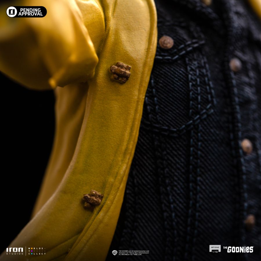 The Goonies - Mikey Walsh 1:10 Scale Statue