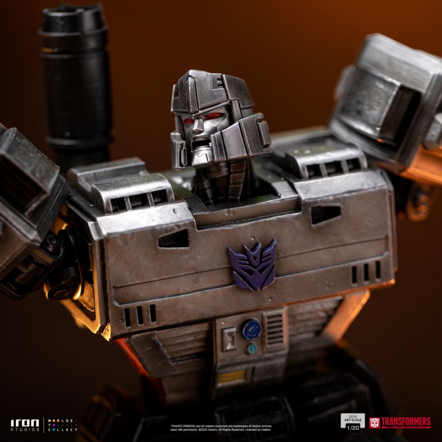 Transformers - Megatron Demi Art 1:20 Scale Statue
