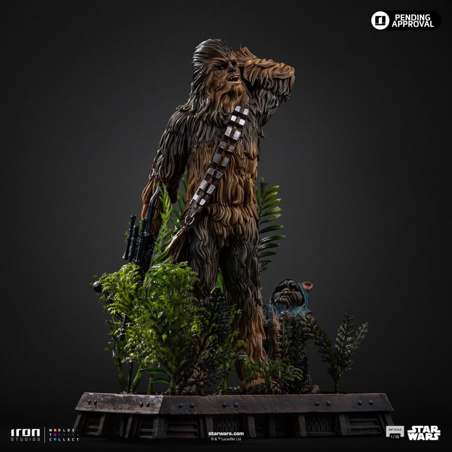 Star Wars - Chewbacca & Tokkat 1:10 Scale Statue