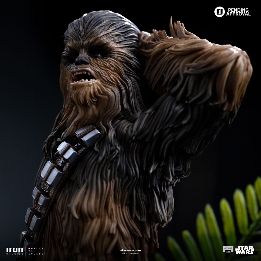 Star Wars - Chewbacca & Tokkat 1:10 Scale Statue