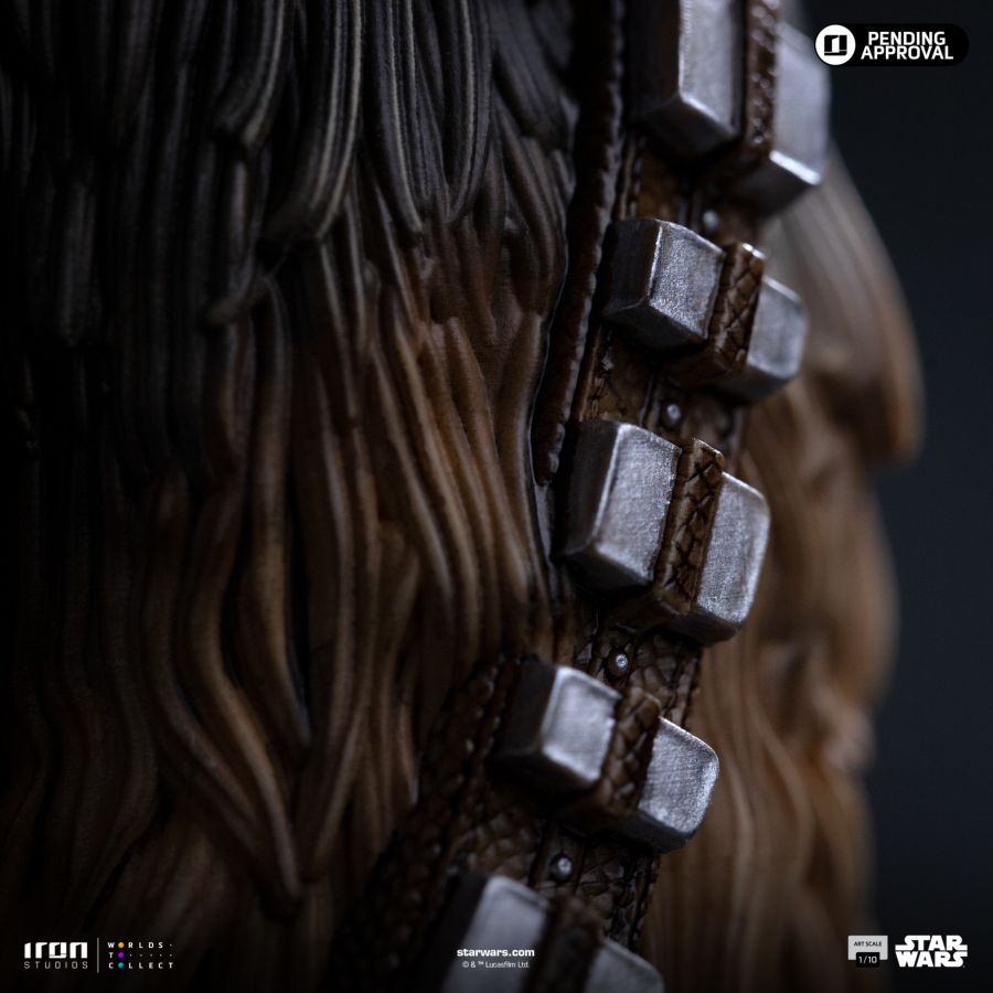 Star Wars - Chewbacca & Tokkat 1:10 Scale Statue