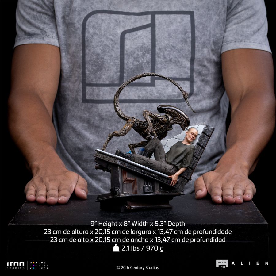 Alien 3 - Ripley & Dog Alien 1:10 Scale Statue