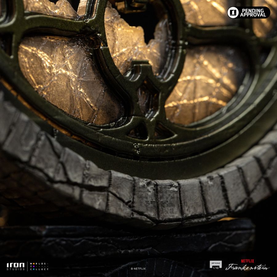 Frankenstein - Frankenstein's Monster 1:10 Scale Statue