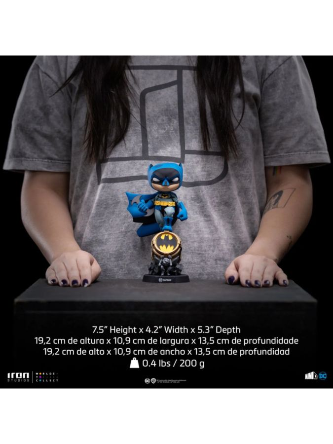 DC - Batman On Bat-Signal (Blue Ver.) Minico Vinyl