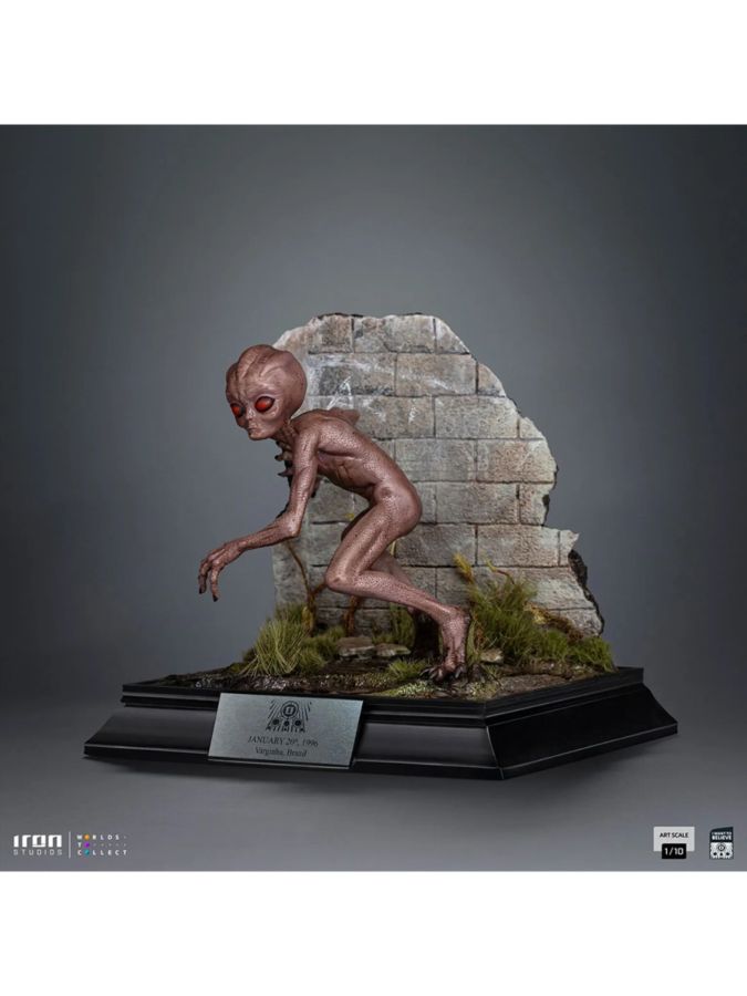 I Want To Believe - Et Varginha 1:10 Scale Statue