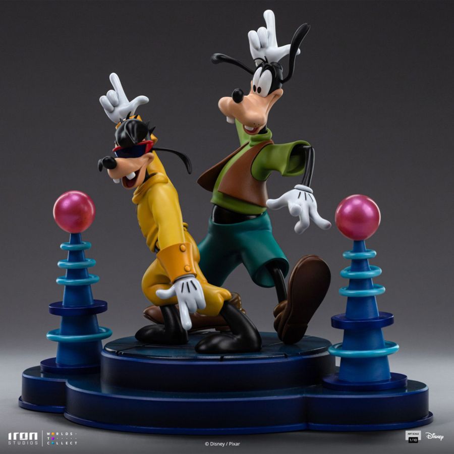 Disney - Goofy & Max 1:10 Scale Statue