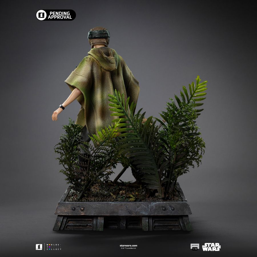 Star Wars - Leia and Wicket 1:10 Scale Statue