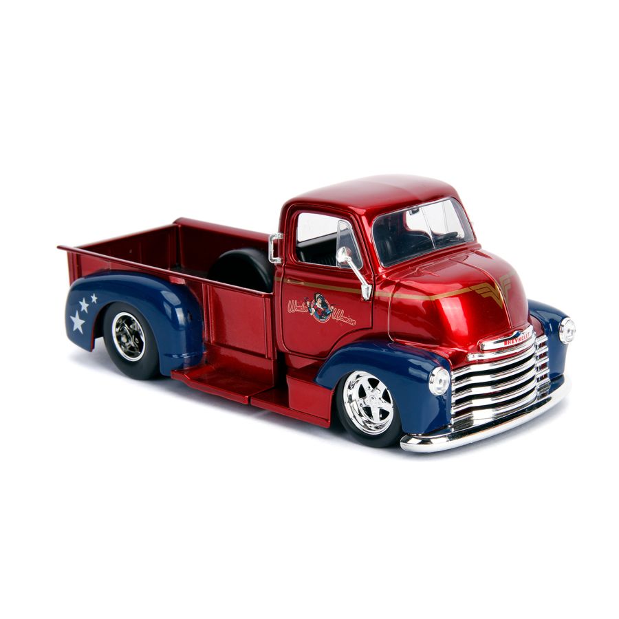 DC Comics Bombshells - Wonder Woman Chevy Pickup 1:24 Scale Hollywood Rides Diecast Vehicle