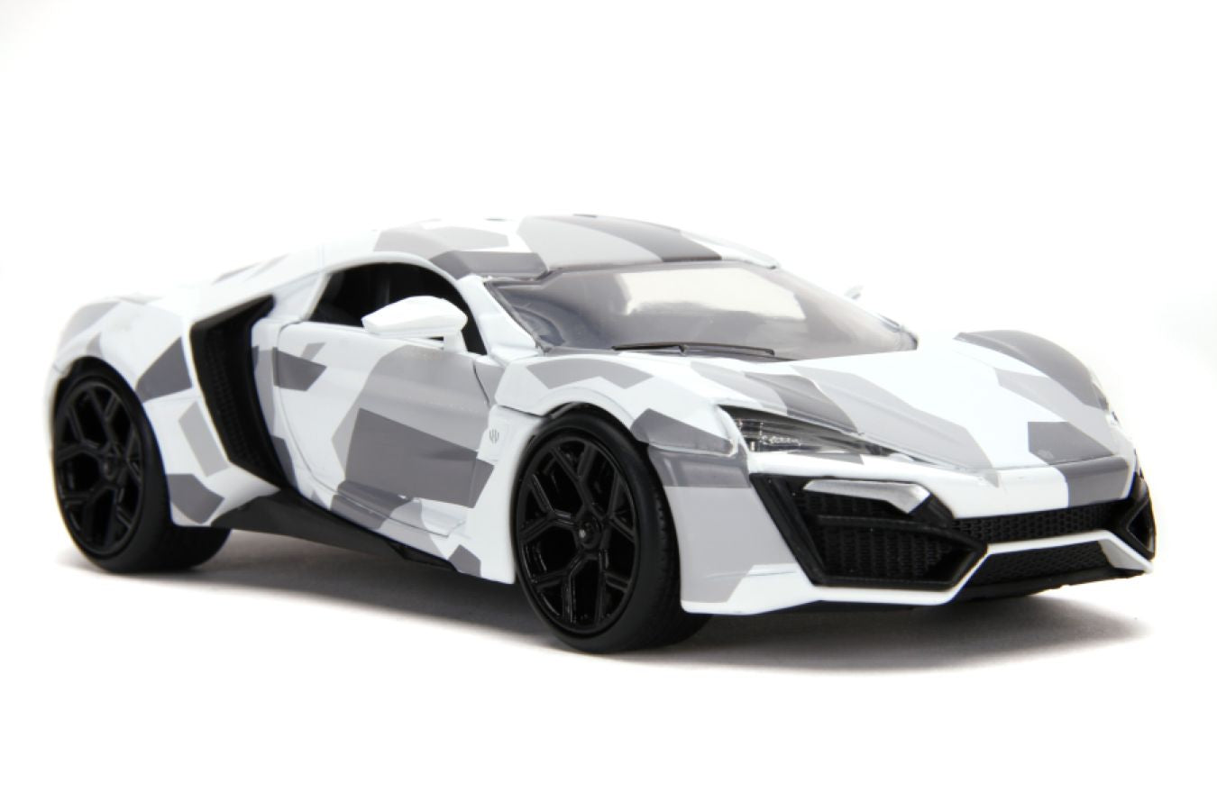 HyperSpec - Lykan Hypersport White / Camo 1:24 Scale Diecast Vehicle
