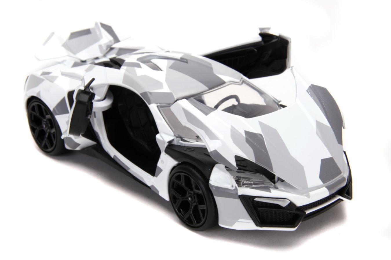 HyperSpec - Lykan Hypersport White / Camo 1:24 Scale Diecast Vehicle