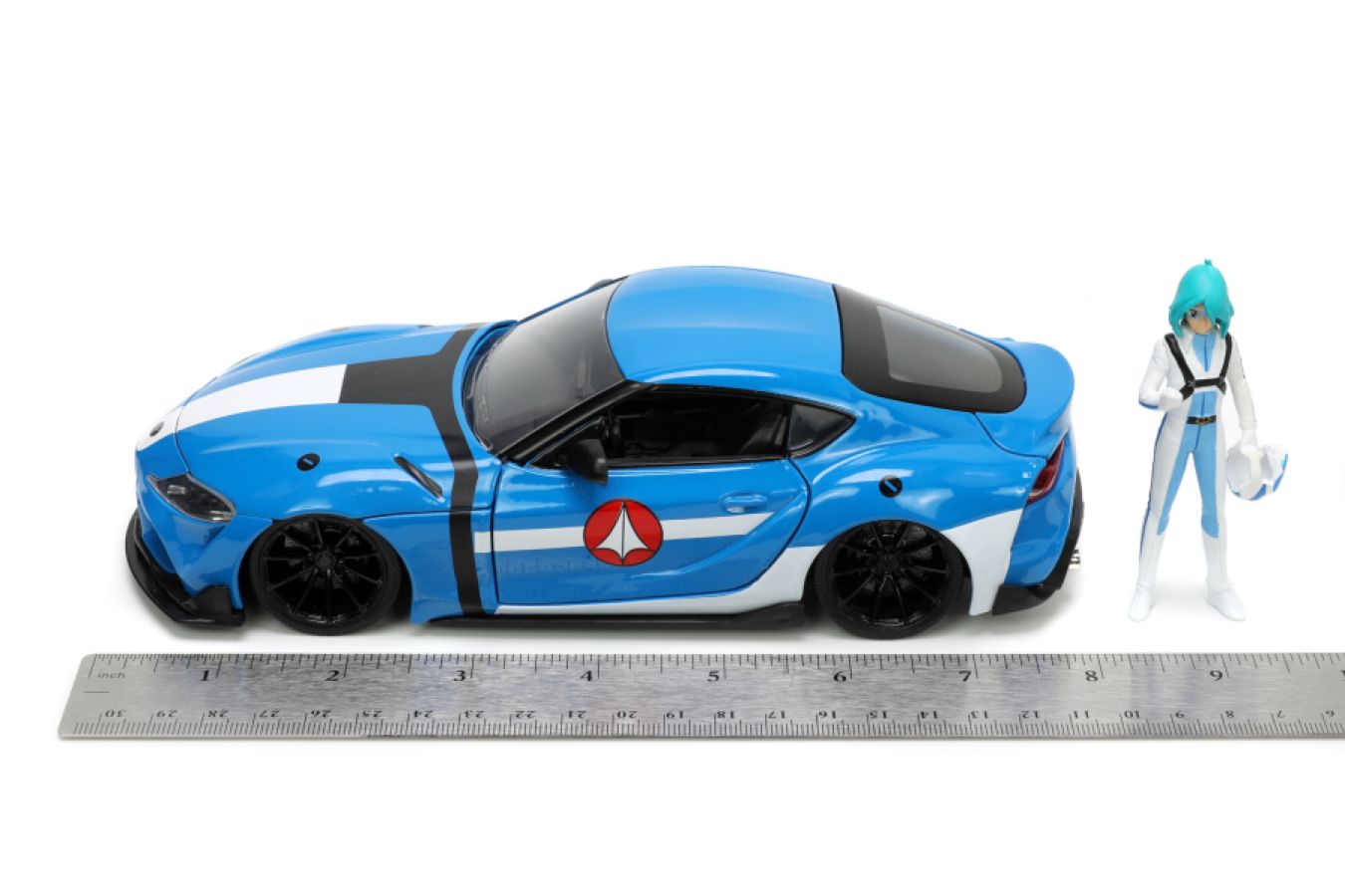 Robotech - 2020 Toyota Supra with Max 1:24 Scale Set