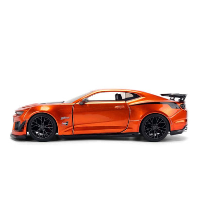 Big Time Muscle - 2024 Chevrolet Camaro Zl1 1Le 1:24 Scale Diecast Vehicle