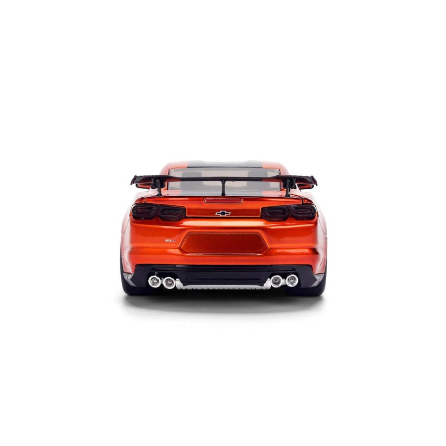 Big Time Muscle - 2024 Chevrolet Camaro Zl1 1Le 1:24 Scale Diecast Vehicle