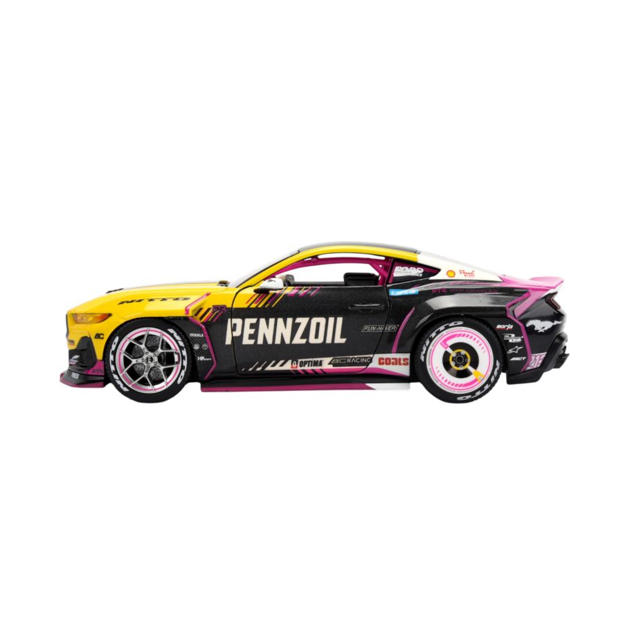 Big Time Muscle - 2025 Ford Mustang (Ben Hobson) RTR Racing 1:24 Scale Diecast Vehicle