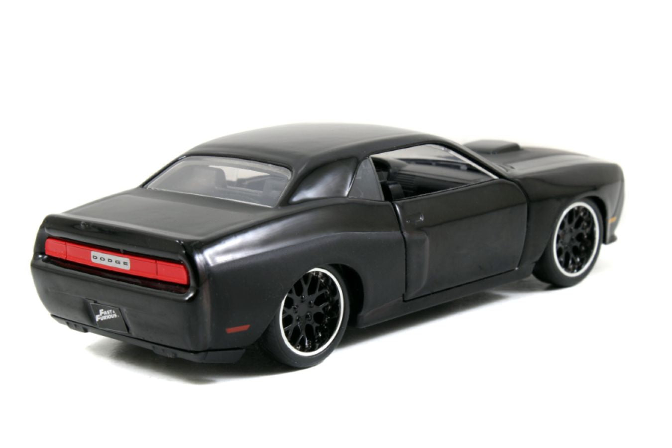 Fast and Furious - 2012 Dodge Challenger SRT8 1:32 Scale Hollywood Ride