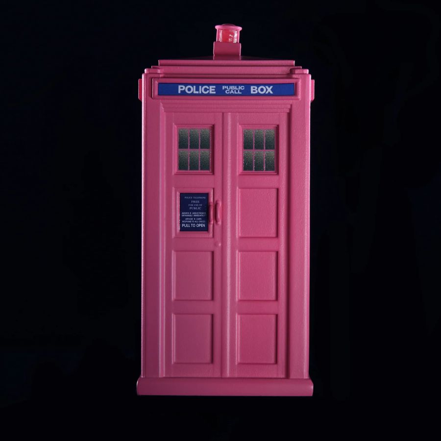 Doctor Who - The Seventh Doctor's TARDIS (Happiness Patrol)1:21 Scale Polyresin Replica