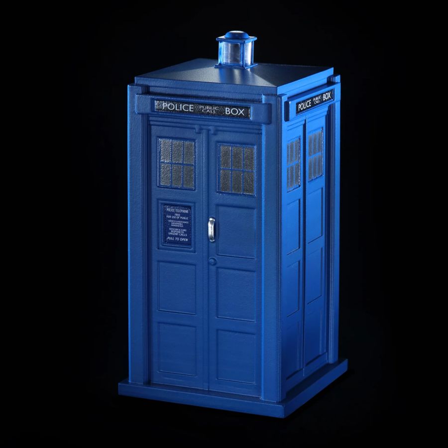 Doctor Who - The Third Doctor's TARDIS 1:21 Scale Polyresin Replica
