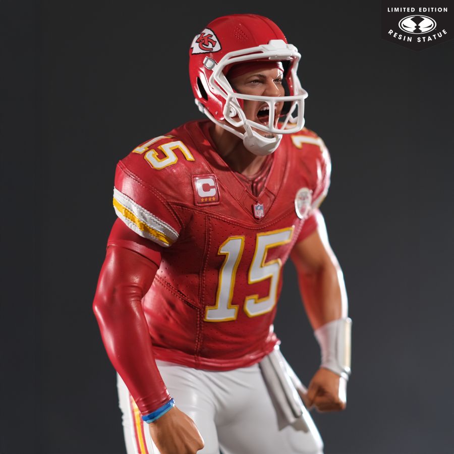 NFL - Patrick Mahomes (Kansas City Chiefs) 1:6 Scale Resin Statue