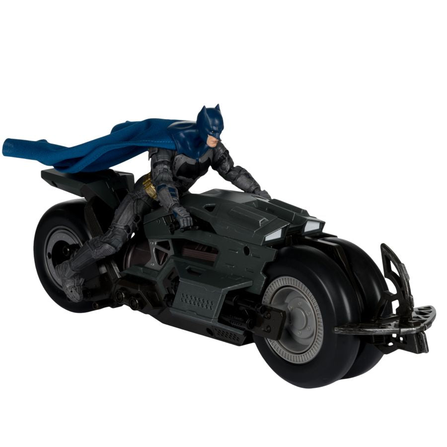 The Flash (2023) - Batcycle w/Batman Vehicle [Gold Label]
