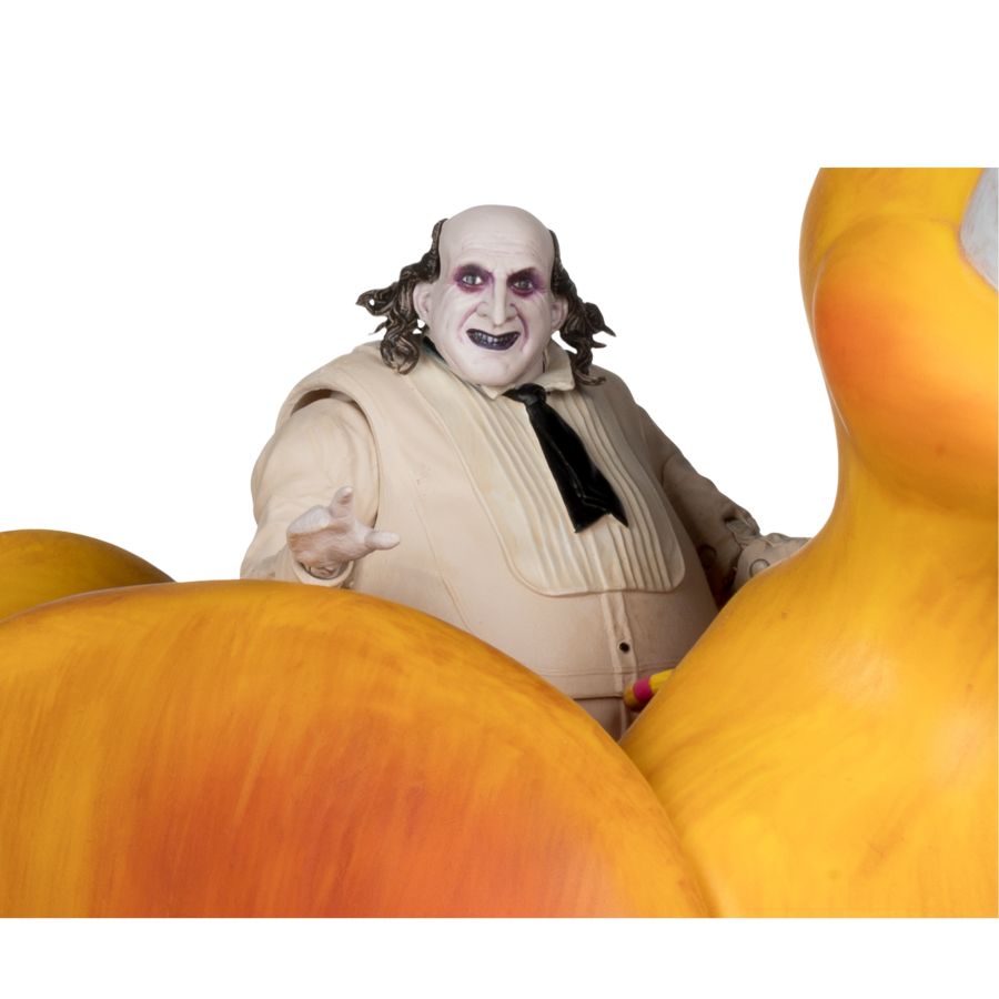 Batman Returns - The Duck Vehicle with Penguin Figure