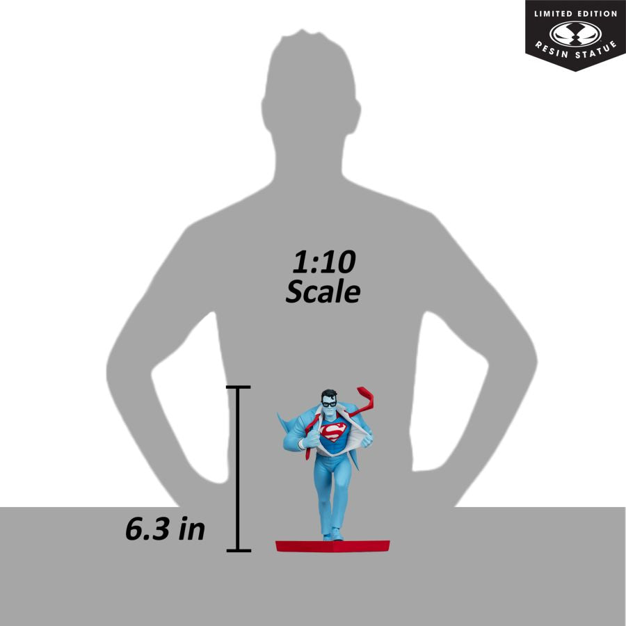 DC Comics - Superman Red & Blue by Clayton Henry Resin Statue