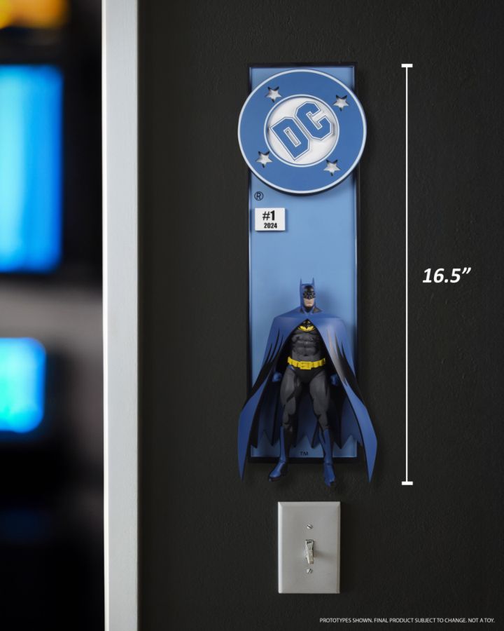 DC Comics - Batman Comic Corner Box 1:10 Scale Resin Wall Art Statue