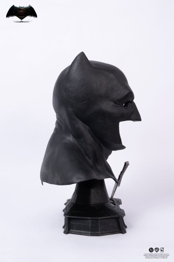Batman v Superman: Dawn of Justice - Batman Replica Cowl