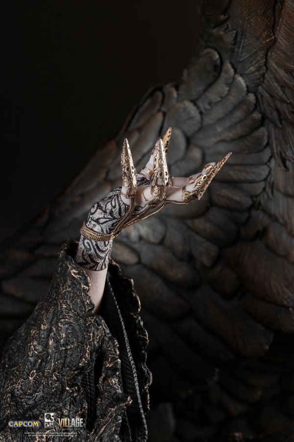 Resident Evil - Mother Miranda 1:4 Scale Statue