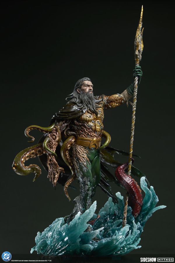 Aquaman - Lord of the Deep Premium Format Statue