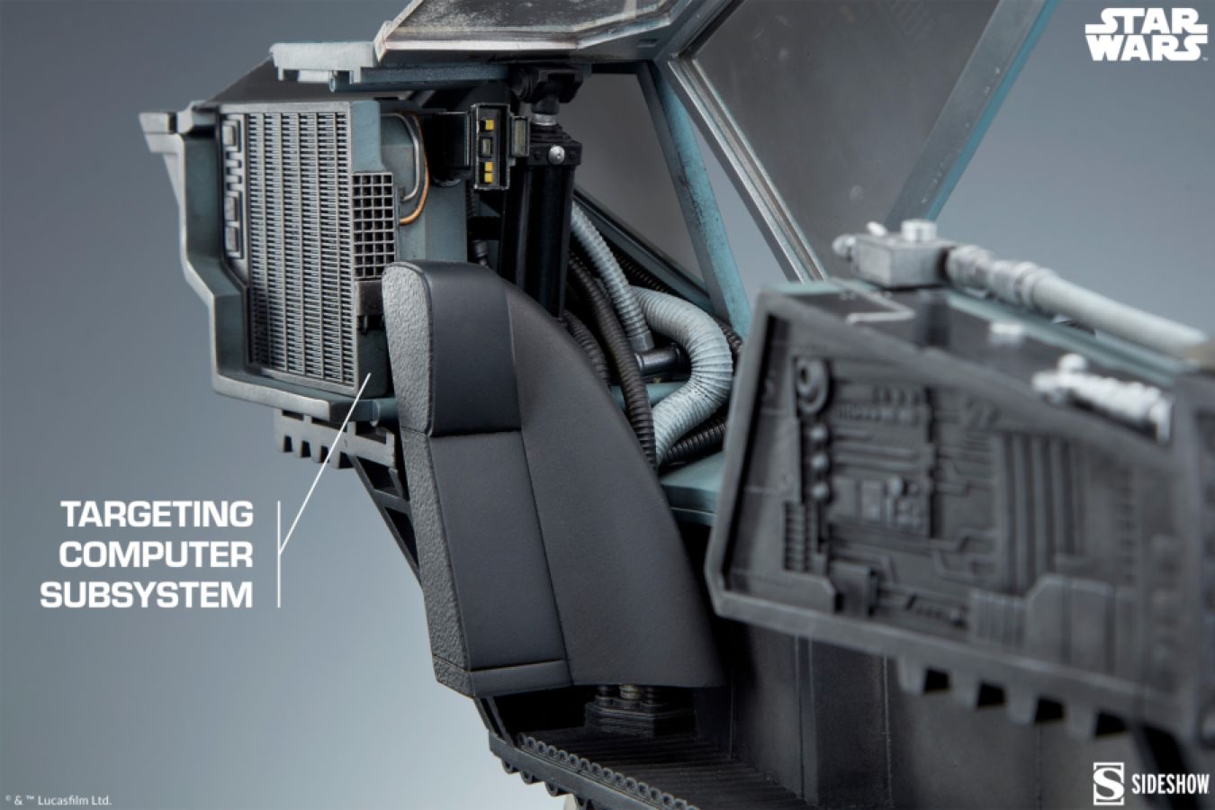 Star Wars - Luke & X-Wing: Red Five Standing By Premium Format Statue