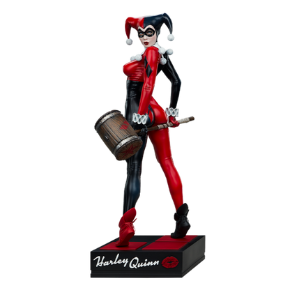 DC Comics - Harley Quinn Premium Format Statue