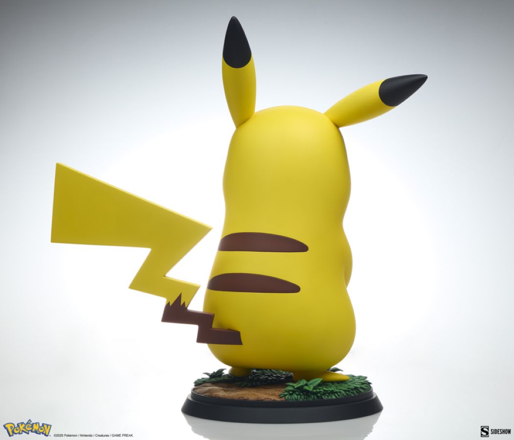 Pokemon - Pikachu Life-Size Statue