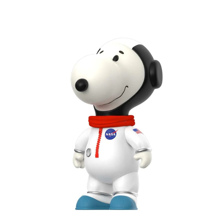 Peanuts - Snoopy (White Spacesuit) SuperSize Vinyl Figure