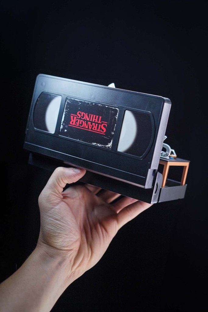 Console Heroes: Stranger Things VHS Diorama: Eleven vs. Demogorgon
