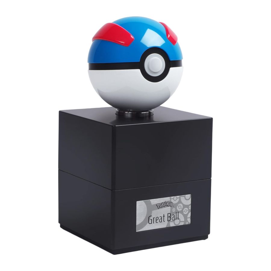 Pokemon - Great Ball 1:1 Scale Life-Size Die-Cast Prop Replica