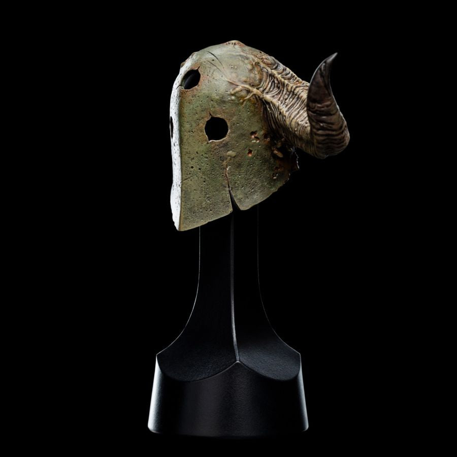 Warhammer: Age of Sigmar - Putrid Blightking Replica Helmet